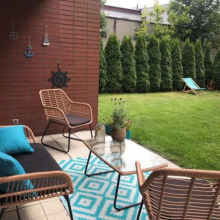 Apartament Turkus Z Ogrodem Kołobrzeg Eksteriør billede